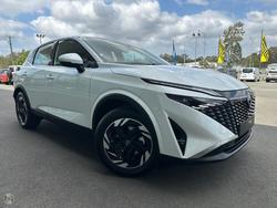 2025 Nissan QASHQAI ST-L