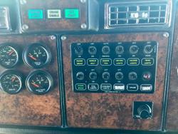2004 Kenworth T950 Traditional 620Hp Big Cab $198000+Gst Like New T950 TRADITIONAL BIG CAB