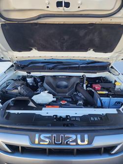 2022 Isuzu D-MAX SX MY22 White