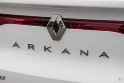 2022 Renault
                Arkana Intens