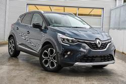 2023 Renault
                Captur Intens