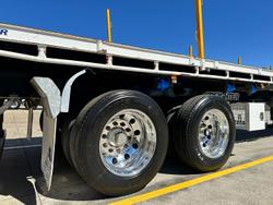 2018 Maxitrans
                St2 Tadem Axle Semi Moffet 