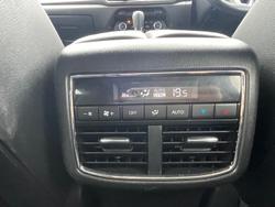2016 Mazda
CX-9 Azami