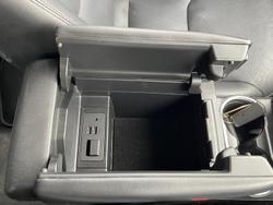 2016 Mazda
CX-9 Azami