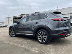 2016 Mazda
CX-9 Azami