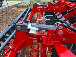 2022 Unia Ares Xl 4 Red