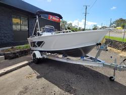 2023 QUINTREX 440 Renegade SC