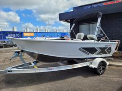 2026 QUINTREX 420 Renegade SC