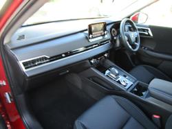 2022 Mitsubishi
                Outlander ES