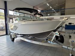 2025 QUINTREX 500 Cruiseabout Pro