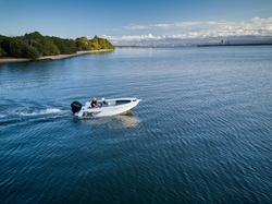 2026 QUINTREX 481 Top Ender SC