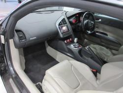 2007 Audi
R8