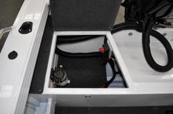 2025 QUINTREX 440 Renegade CC