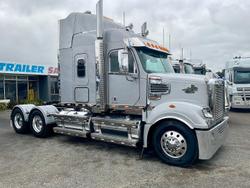 2014 Freightliner Coronado 106 Big Cab $105000 Inc Gst As Traded FREIGHTLINER CORONADO SILVER