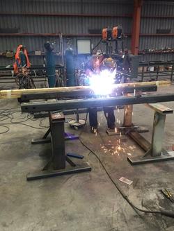 2025 Stonestar New Logging (Jinker ) Trailer 38Ft RED