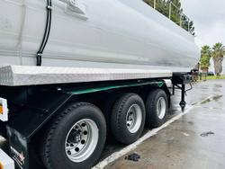 2026 Stonestar New Sewage Tip Hoist Tank  Trailer 26000Lt With Italy Pump