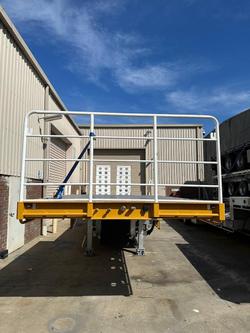  Stonestar
                Tri Axle Widener 