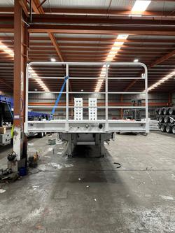 2025 Stonestar Drop Deck 45Ft Low Loader 2.5Mw-3.2Mw Red