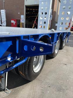 2025 Stonestar Drop Deck 45Ft Low Loader 2.5Mw-3.2Mw Red