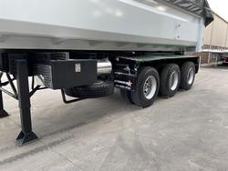 2025 Stonestar 32X4 Ft Gravel Tipper white
