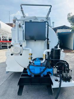 2025 Stonesar 10,000 litre Vaccum Tank with Pump White