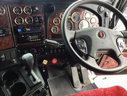 2017 KENWORTH T909 600Hp Full Kw History Best Avait $340000+Gst T909 RECESSED SLEEPER