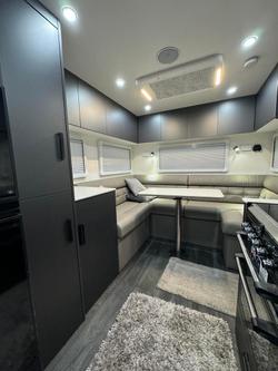 2025 Legend Caravans Trackline 21'6