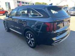 2023 Kia
                Sorento Sport