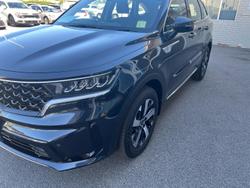 2023 Kia
                Sorento Sport
