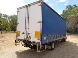 2014 Isuzu Frr 500 Long F SERIES WHITE