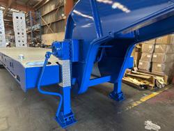 2025 STONESTAR Low Loader With Gooseneck
