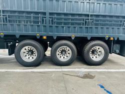 2025 STONSTAR Livestock Trailer GREY