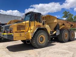 Komatsu HM400-2