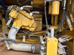 2016 Caterpillar 330Fl