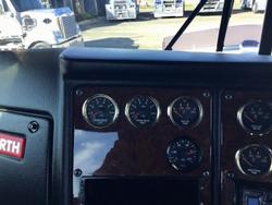 2015 Kenworth T409sar Fully Speced 684000Klm E5 X Locks 97T $219000+Gst T409 SAR E5 WHITE