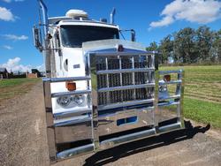 2004 Kenworth T404sar 36Inch Bunk  , Auto , 24Ft Tray