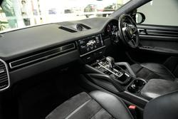 2020 Porsche Cayenne GTS