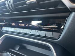 2025 Mazda
CX-60 G40e Pure
