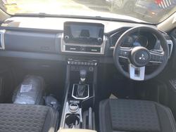 2025 MITSUBISHI Triton GLS