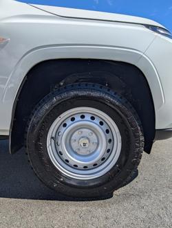 2026 NISSAN NAVARA SL