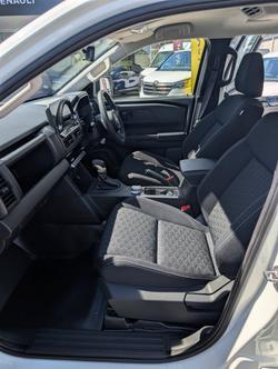 2026 NISSAN NAVARA SL