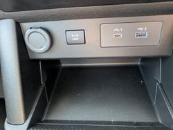 2026 NISSAN NAVARA SL