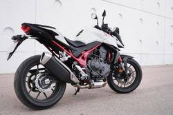 2023 Honda CB750 Hornet CB Black