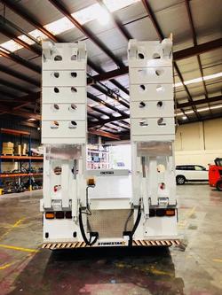 2025 Stonestar Brand New Extendable Drop Deck With B-Fold Ramp 900H Blue