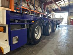 2025 Stonestar Brand New Extendable Drop Deck With B-Fold Ramp 900H Blue
