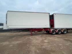 1998 Maxicube Triaxle Refrgerated Rollback A Trailer