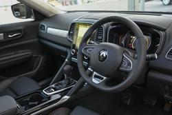 2023 Renault
                Koleos Intens