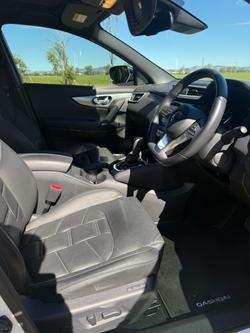 2021 NISSAN QASHQAI TI