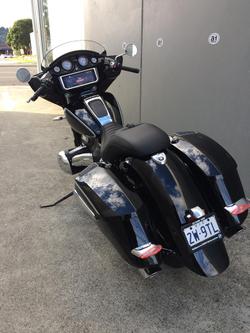 2021 BMW
                R 18 B 