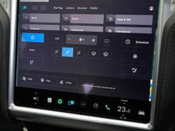 2017 Tesla Model S 90D